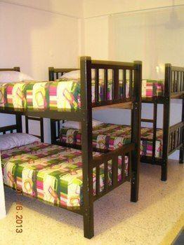 Hostal Plaza 女人岛 外观 照片